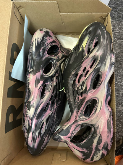 Yeezy Foam Runner 1:1 (muchos modelos)