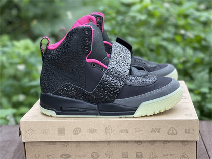 YEEZY RED OCTOBER